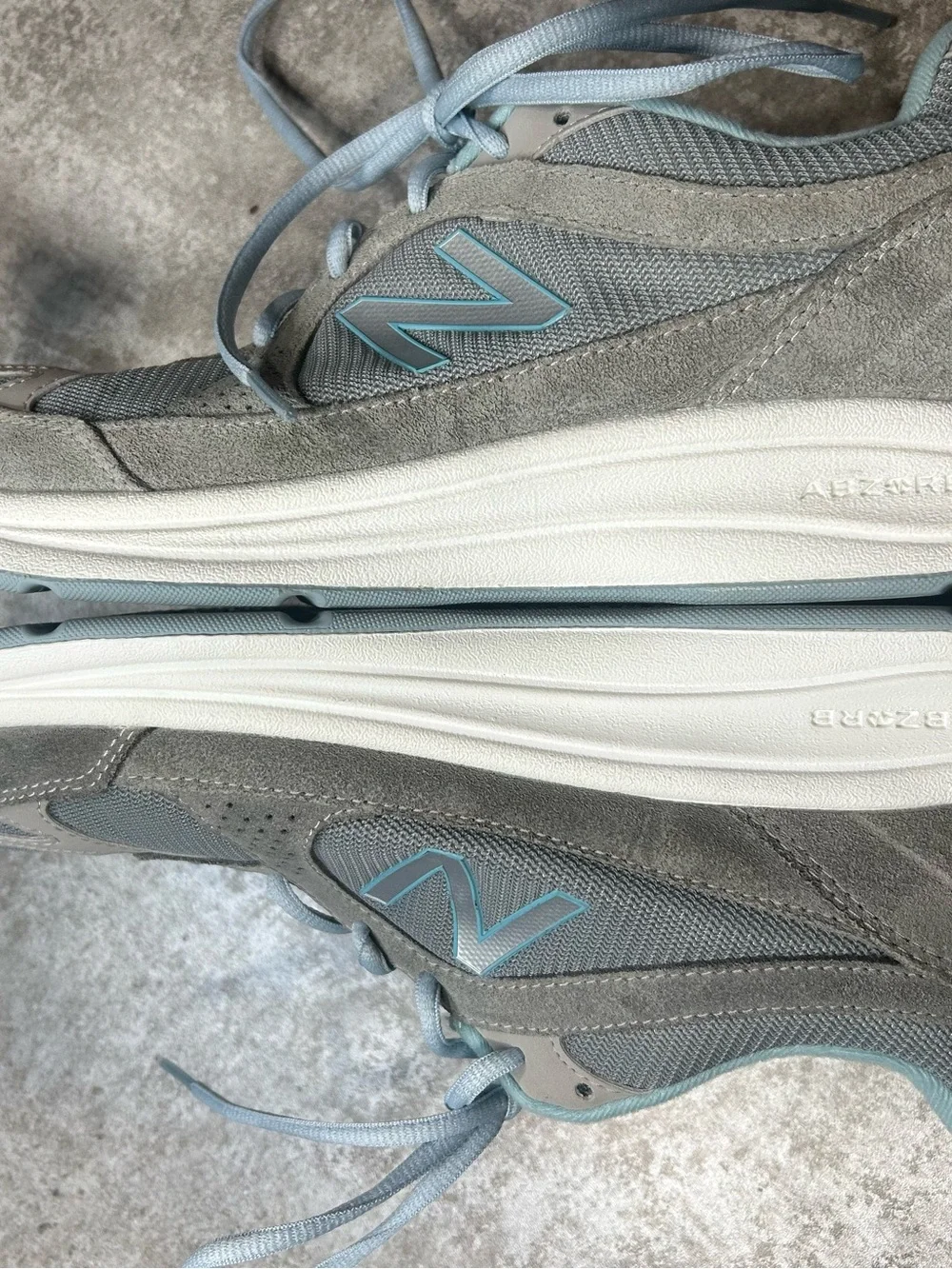 New Balance 877 V1 Women's Size 11 Grey & Light Blue Walking Sneakers Shoes
